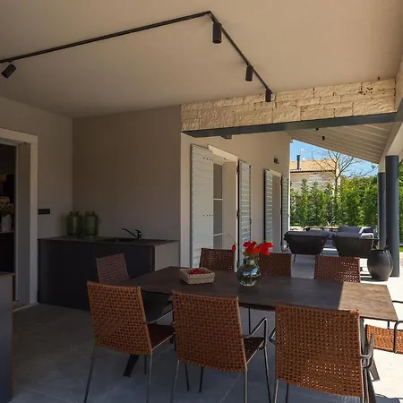 Villa Sivati Nyaraló *
