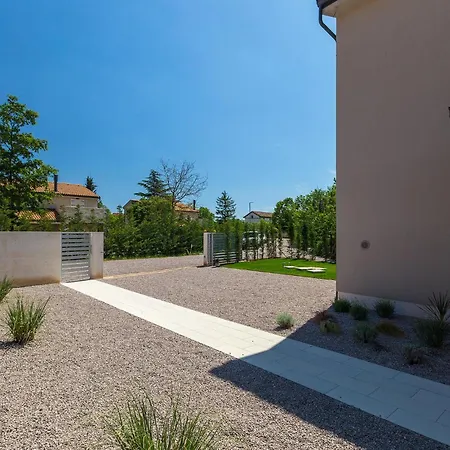 Villa Sivati Nyaraló Šivati