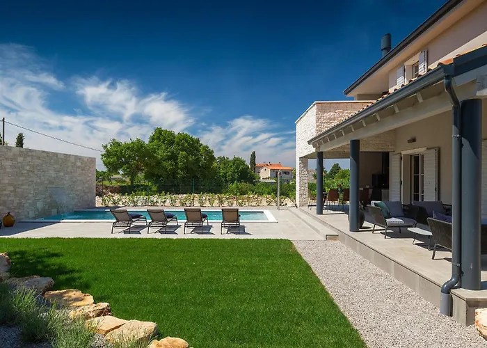 Villa Sivati Šivati