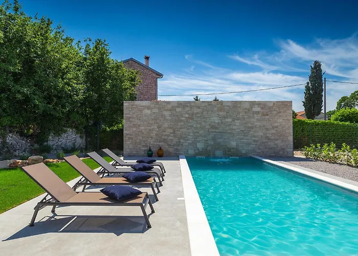 Nyaraló Villa Sivati
