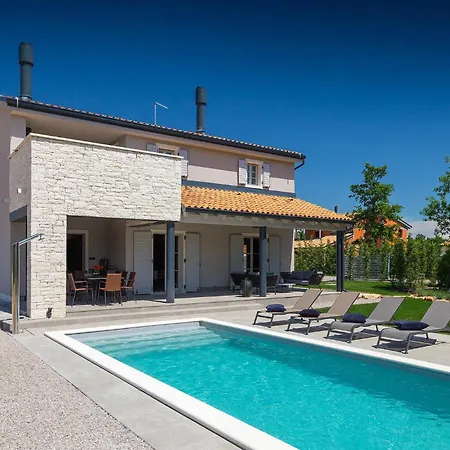 Villa Sivati *